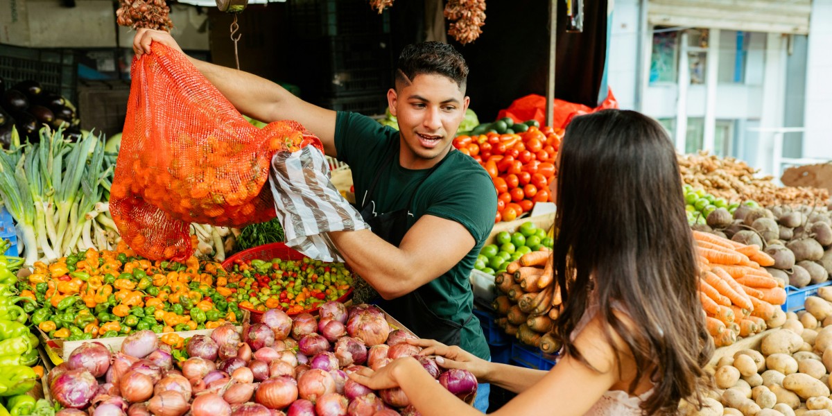 SNAP Pause During Shutdown Leaves Households in Limbo (2)