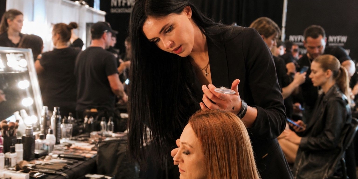 Elene Tataraidze: Building an International Career Through Beauty, Fashion, and Creativity