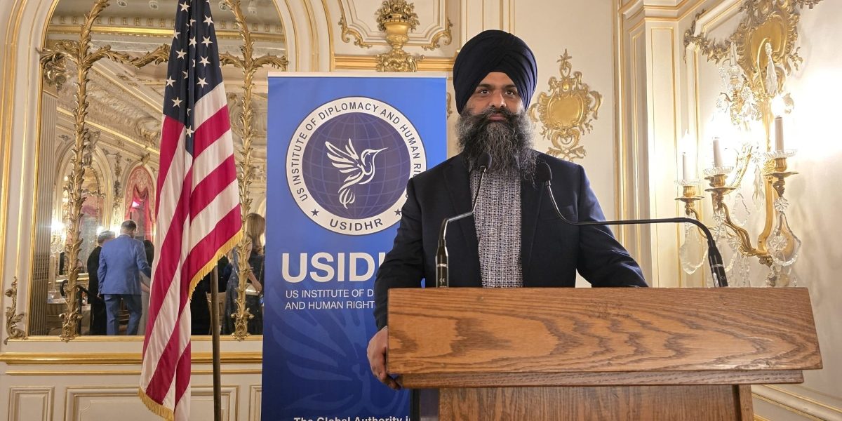 What Makes Dr. Satpreet Singh an Ideal Business Consultant in Today’s Economy