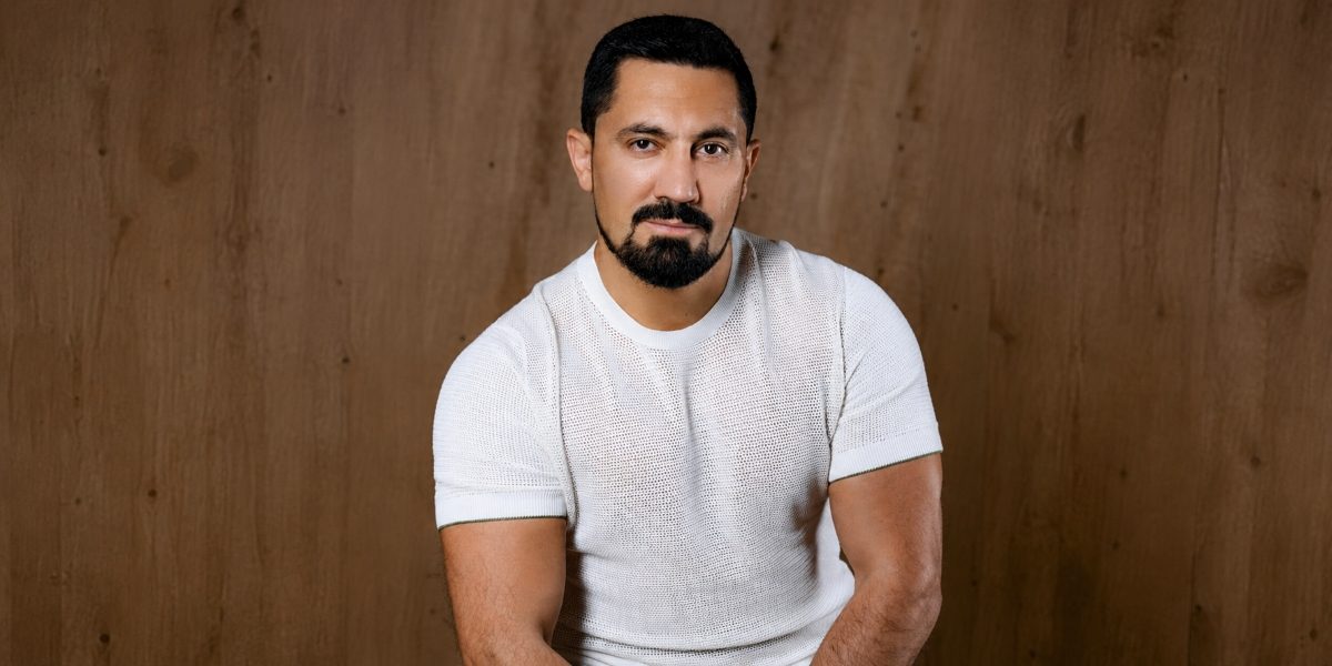 Dr. Vardan Khachatrian: The Success Story of a Surgeon the World Travels To